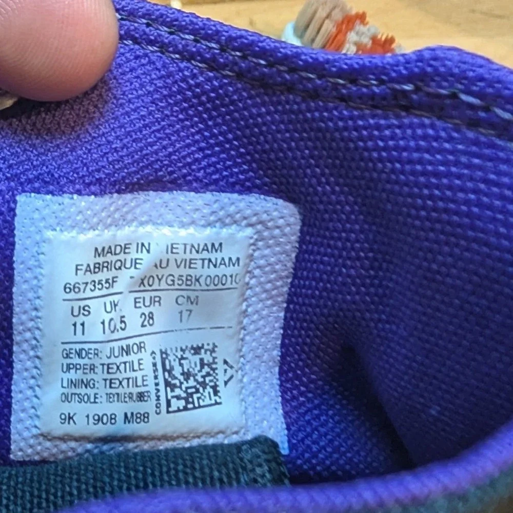 Kids‎ Converse All Star High Top Sneakers Frozen Anna Purple Black Size 11 D1